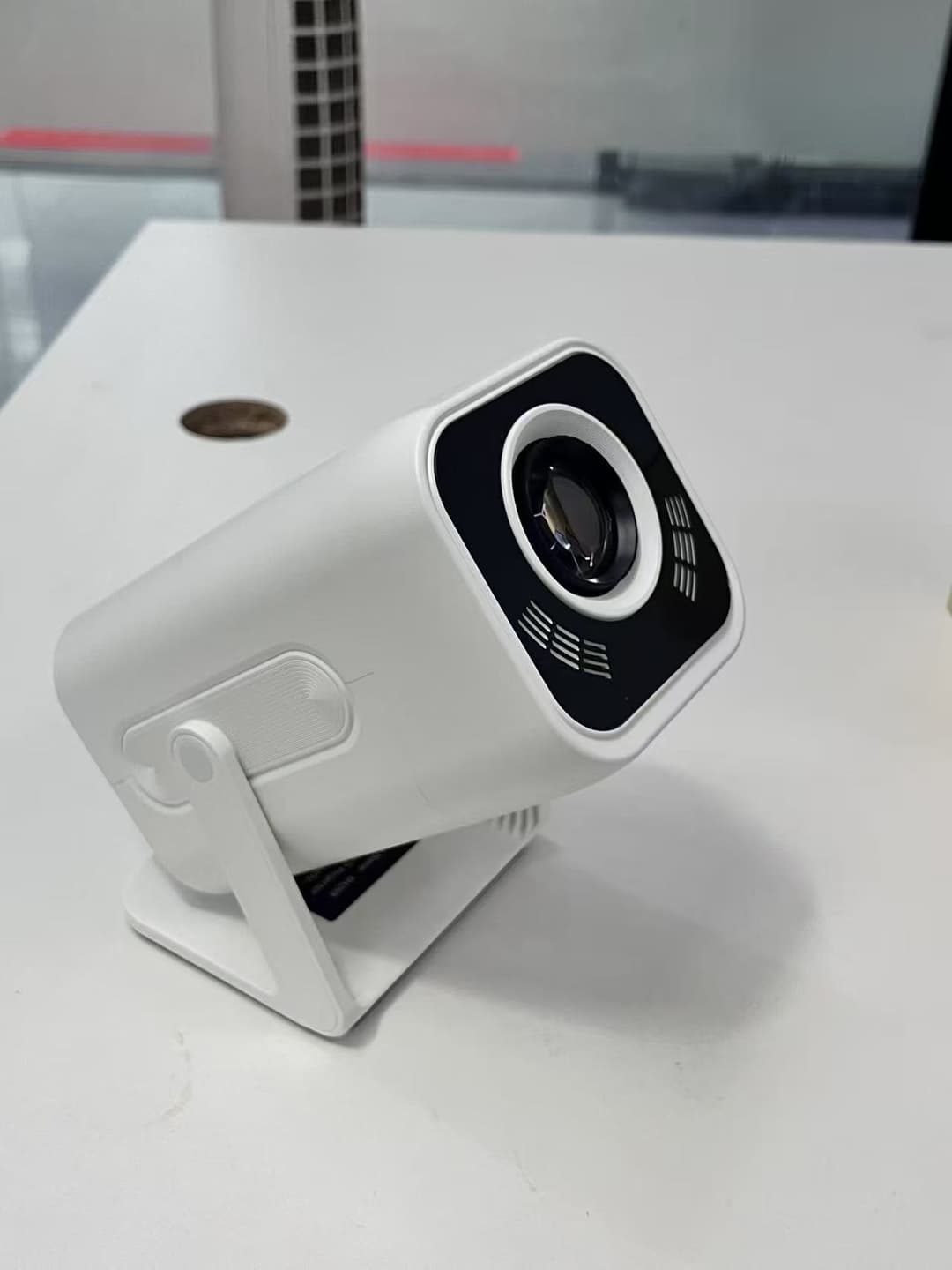 Model	C360A Projector Image